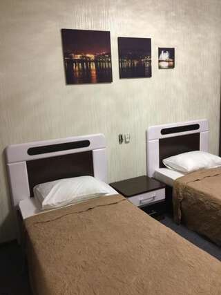 Гостиница Престиж Барнаул Двухместный номер Делюкс с 2 отдельными кроватями-9